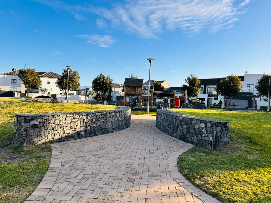 3 Bedroom Property for Sale in Sandown Western Cape